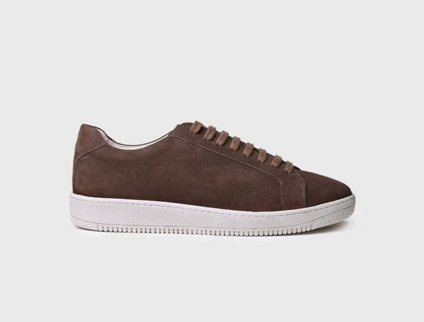 Klassisk sneaker I blødt nubuck skind - Connoisseur - cph.dk